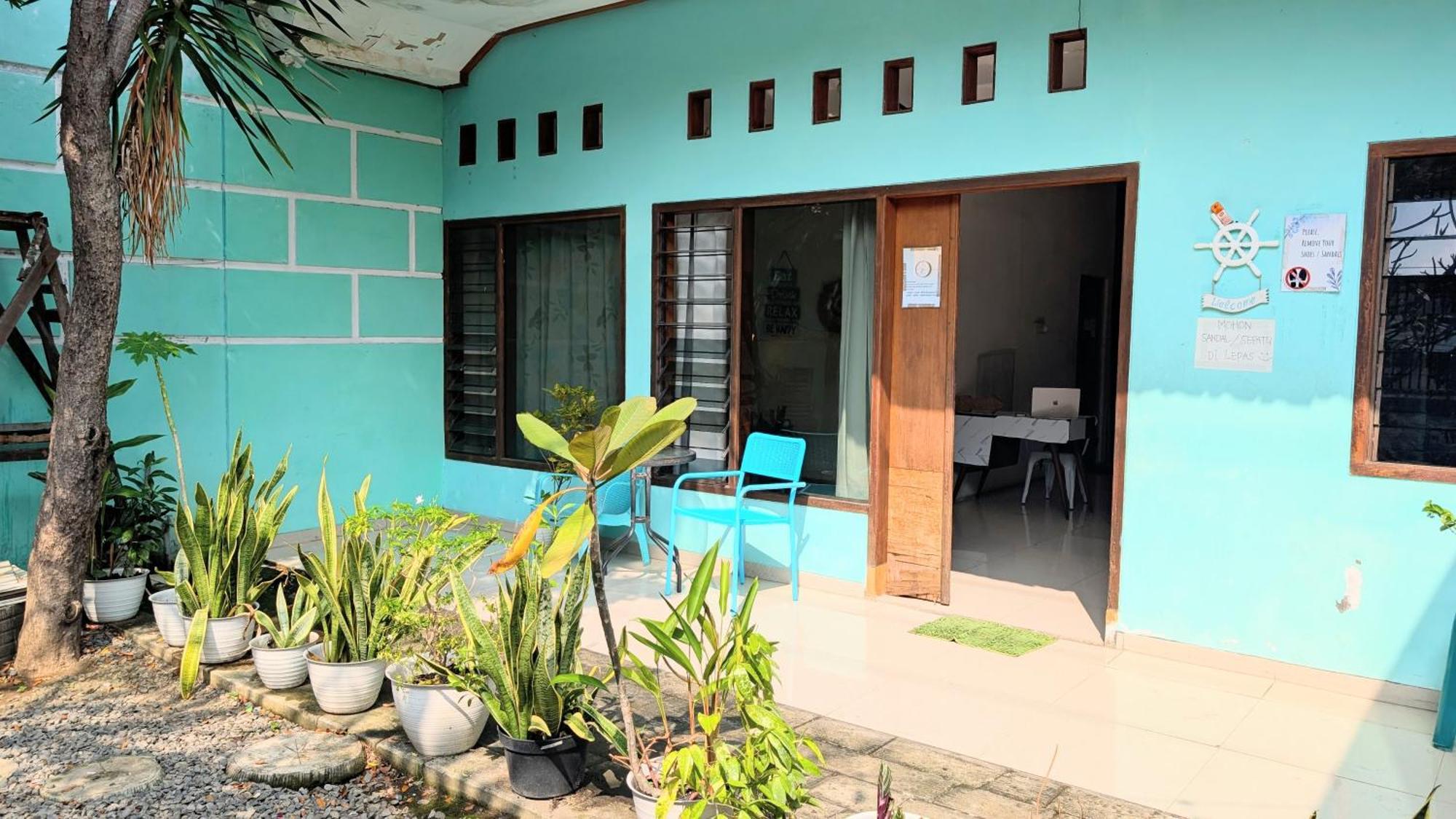 Homey Guesthouse Kertajaya สุราบายา ภายนอก รูปภาพ